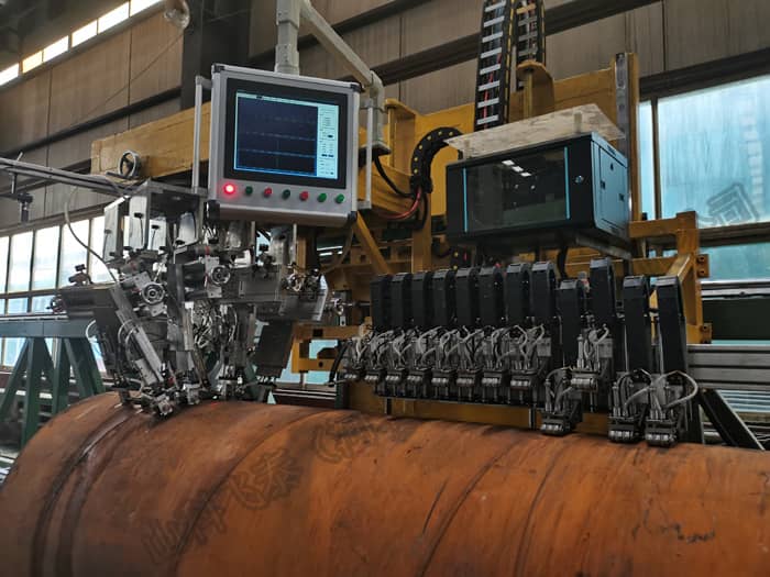 螺旋焊管探傷設備.jpg 螺旋焊管探傷設備.jpg